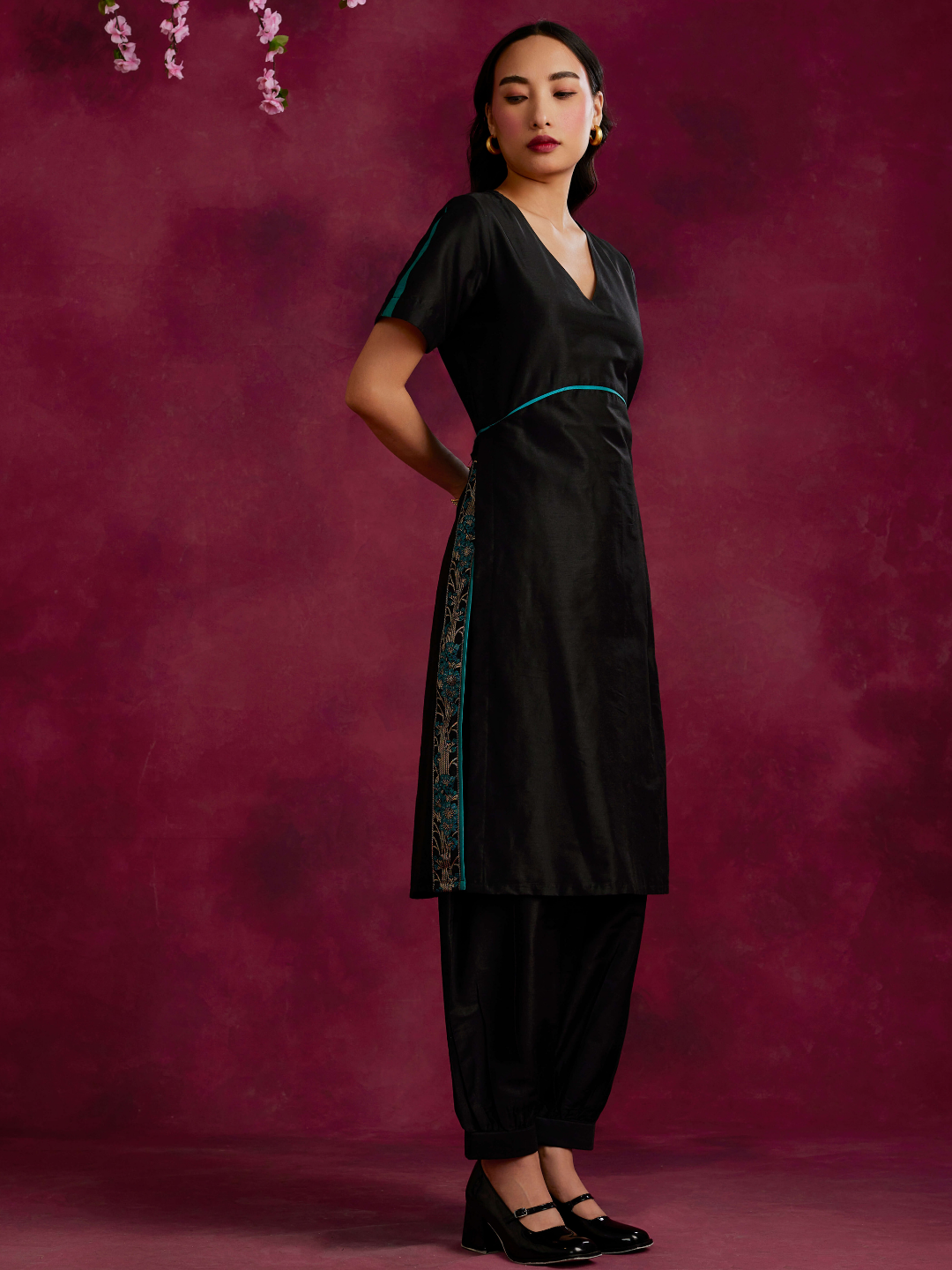 Straight kurta with contrast floral zari slits paired with pathani pants- Black