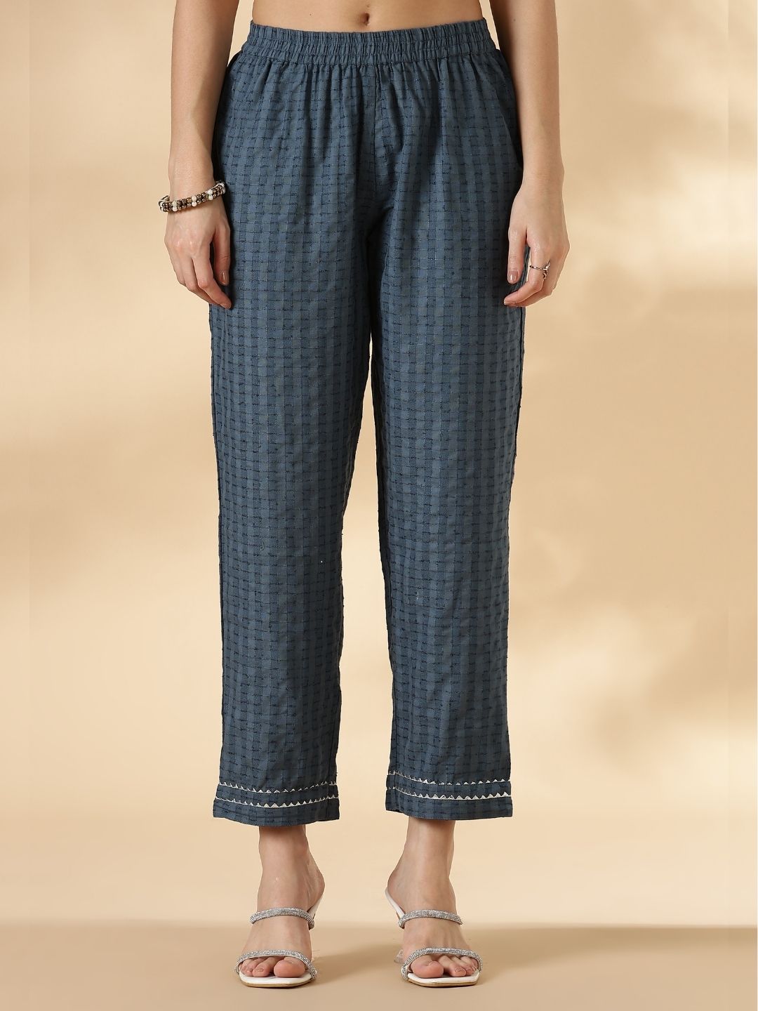V Neck Textured Kurta pant set with delicate lace detailings