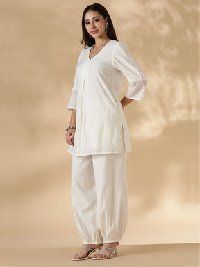 Box Pleat solid white Kurta with knife pleat salwar pants