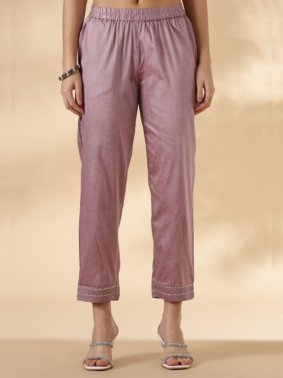 V Neck solid kurta pant set with delicate lace detailings