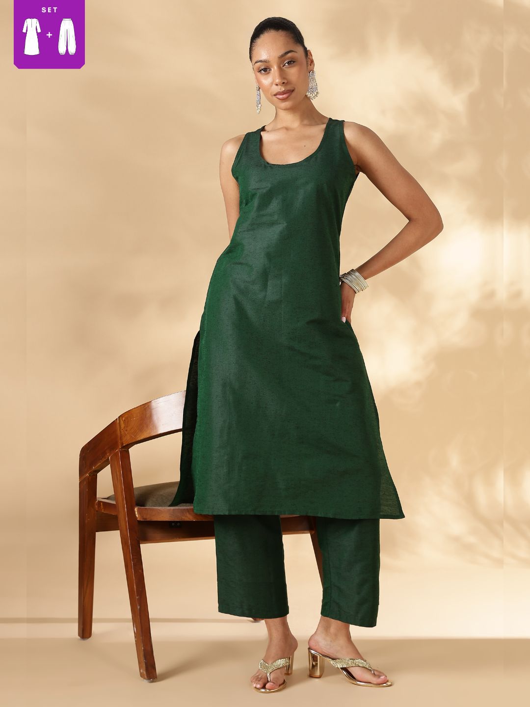 Solid Green Sleeveless Kurta Pant Set