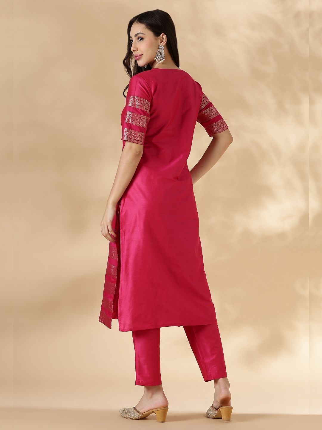 Pink Kurta Pant set with Brocade Detail