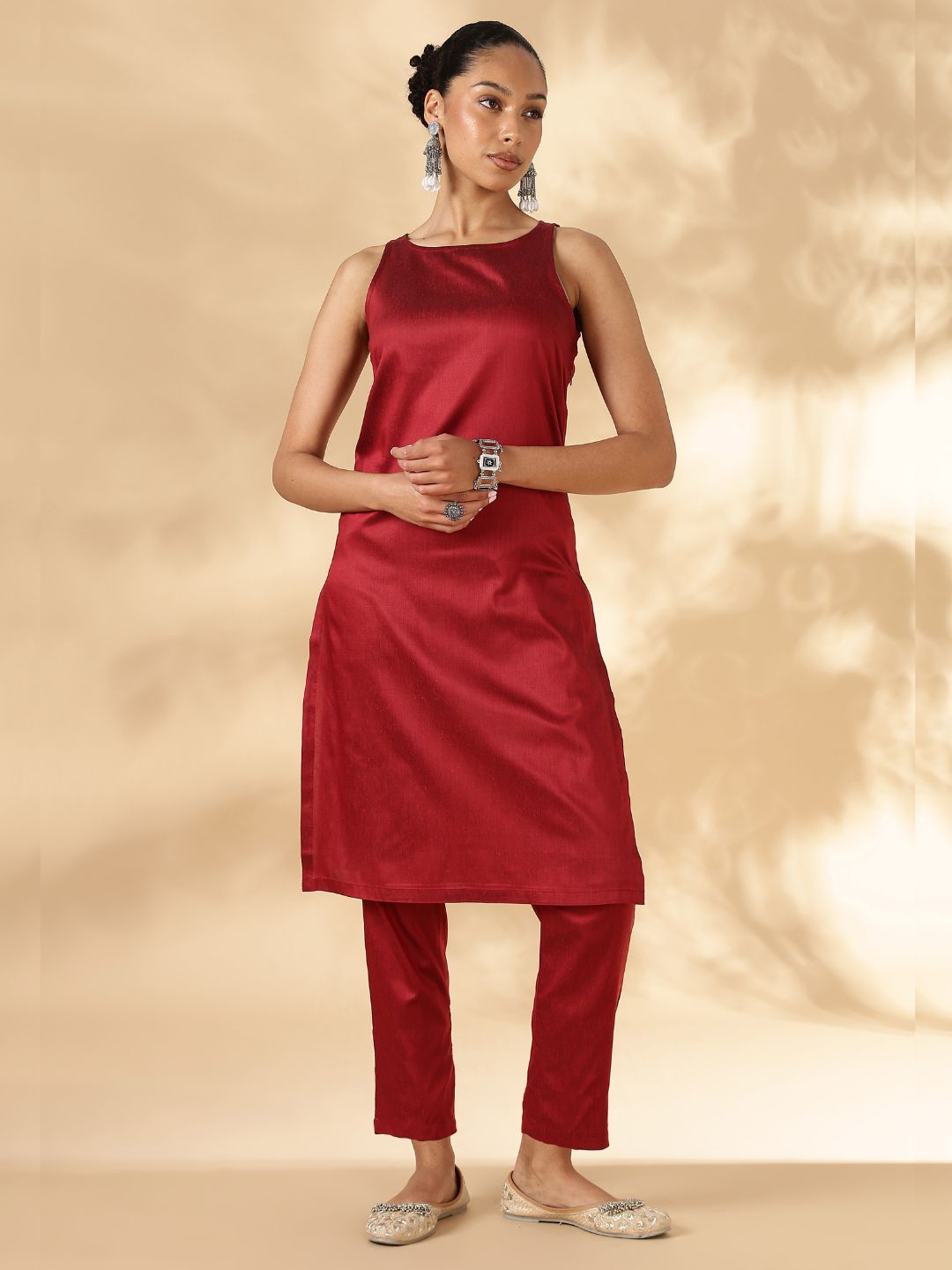 Red Solid In cut Kurta with Narrow Straight Pants