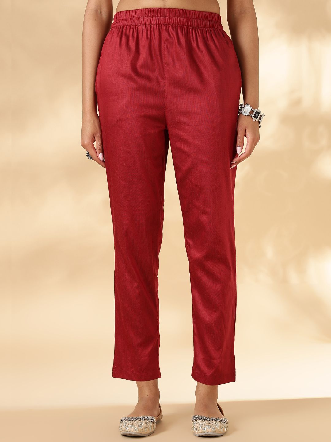 Red Solid In cut Kurta with Narrow Straight Pants