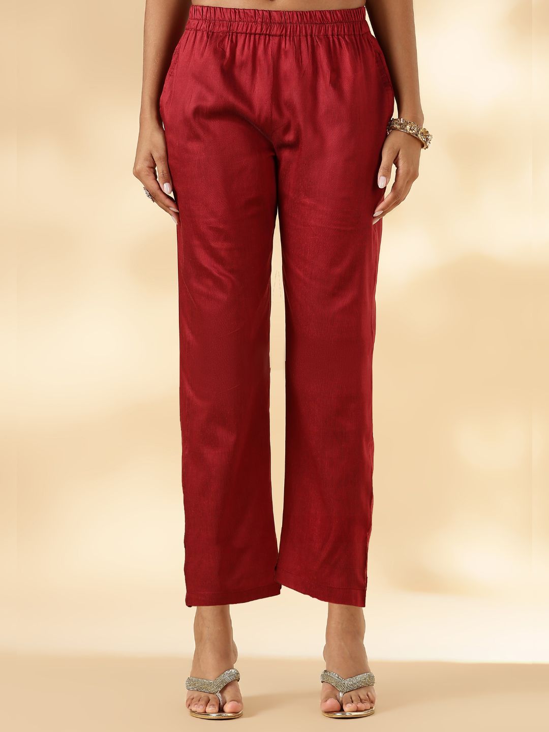 Red Brocade Border V-Neck Kurta Set