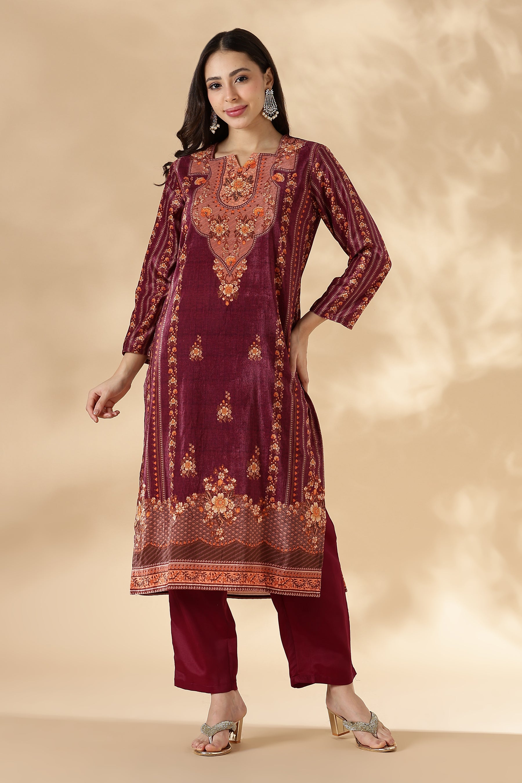 Maroon Heritage Print Velvert Kurta Pant Set with velvet Dupatta