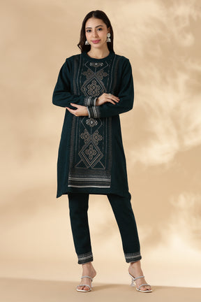 Emerald Kashmiri Pattern Kurta Pant Set with  Shawl