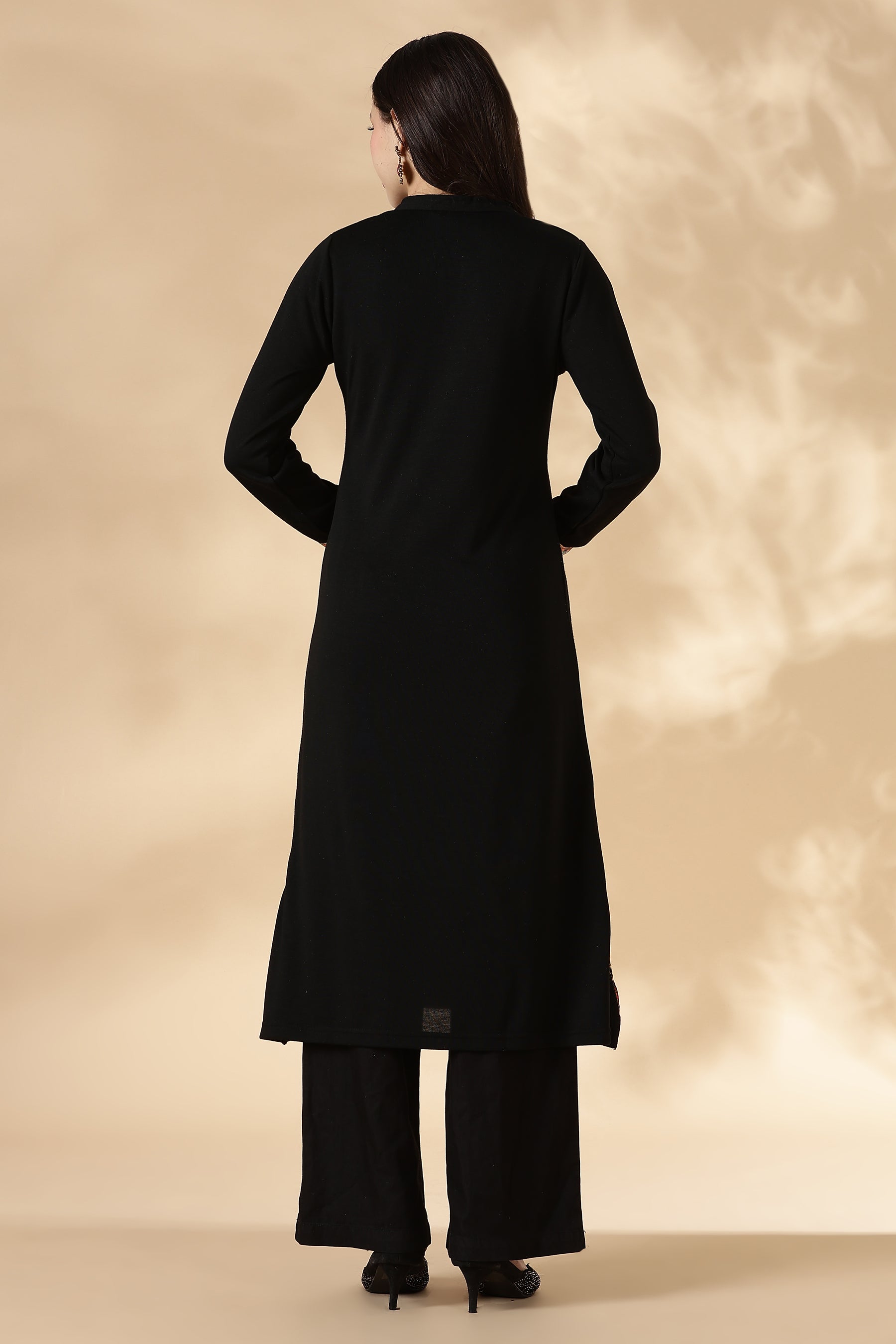 Noir Solid Kurta Pant set with Printed Velvet Dupatta