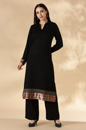 Noir Solid Kurta Pant set with Printed Velvet Dupatta