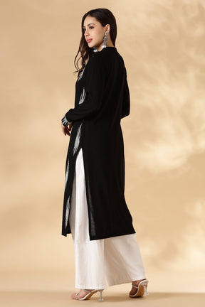 Black & White Ikkat Weave Kurta