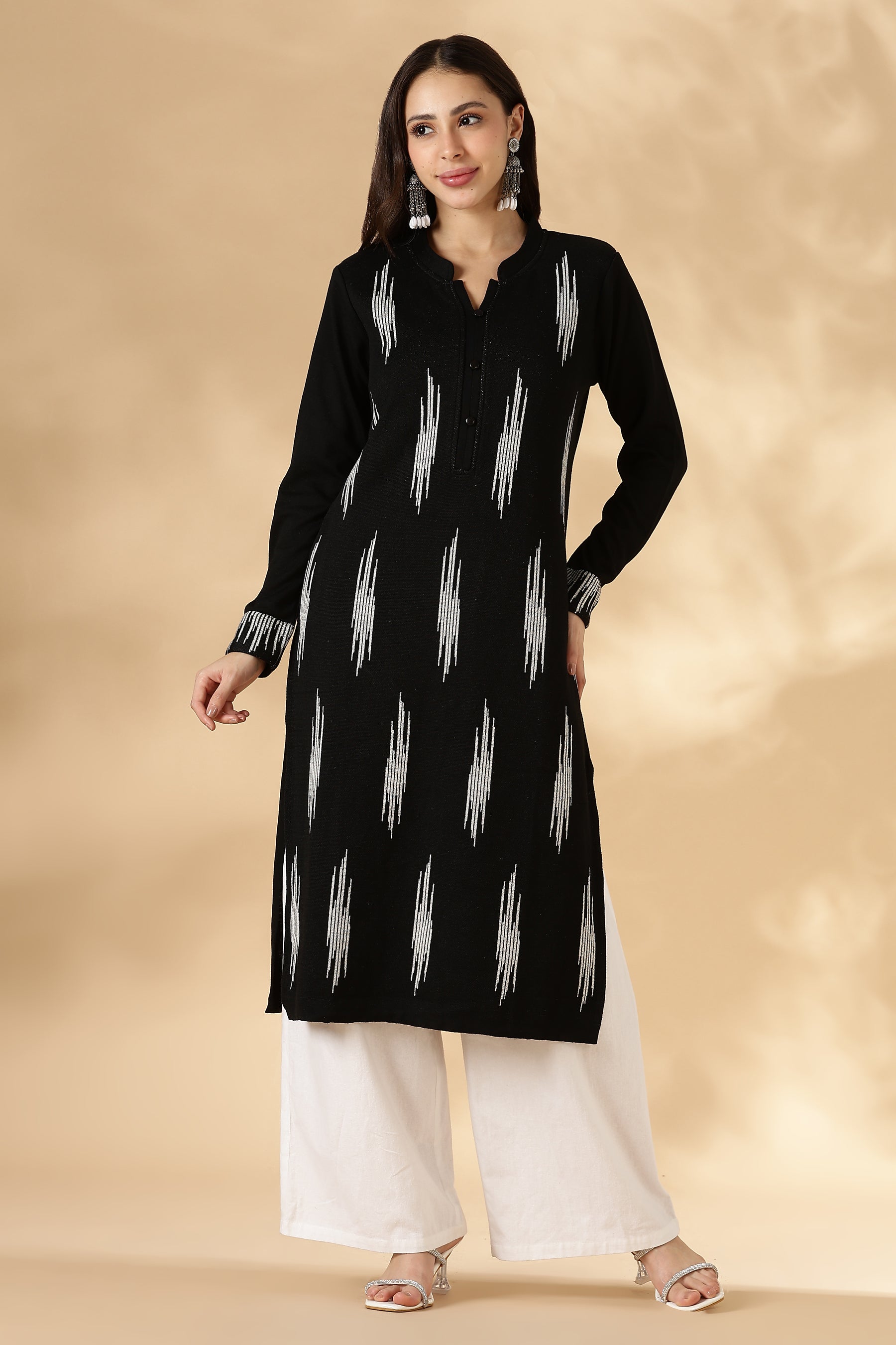 Black & White Ikkat Weave Kurta