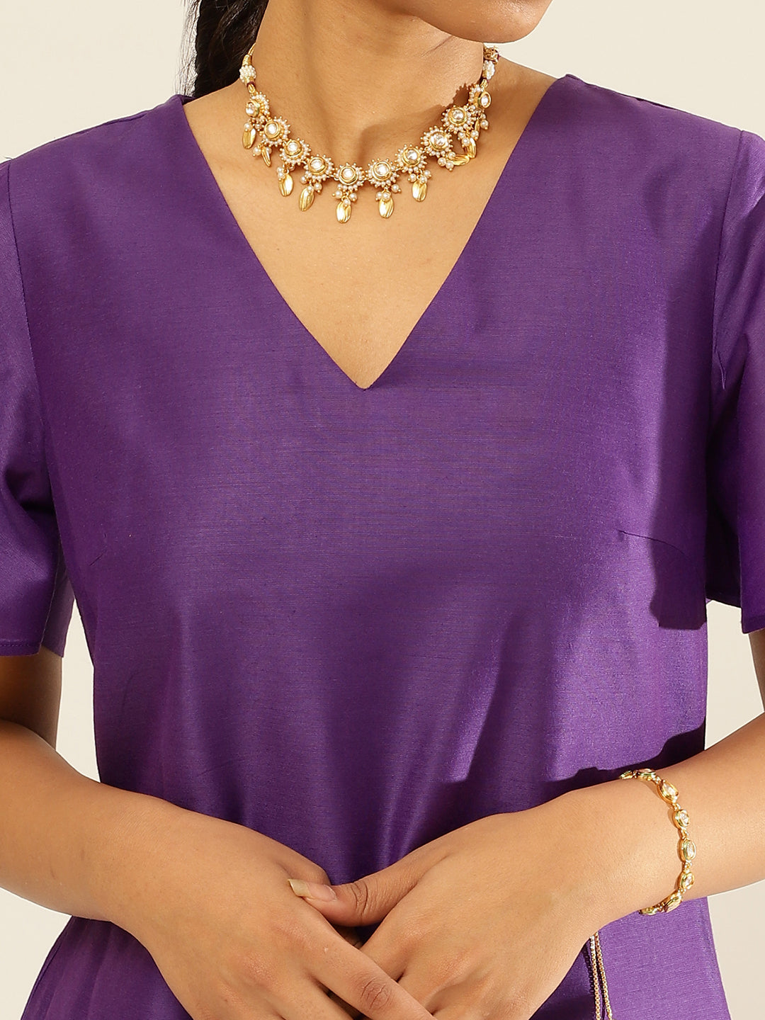 Solid color straight kurta set with bell sleeves