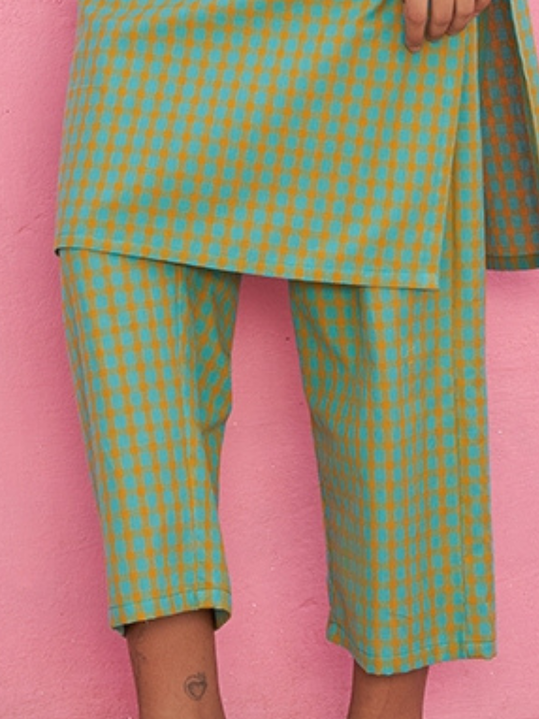 Multi-color checks straight pants