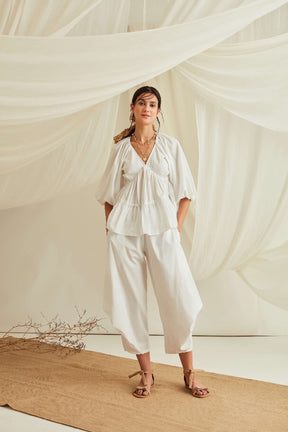 Balloon sleeve tiered cotton poplin top with pleated pants-Marshmallow White