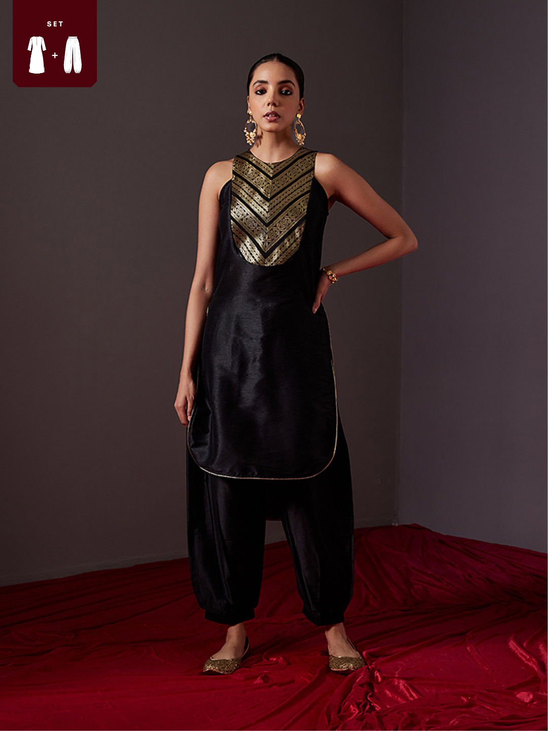 Banarasi zari Yoke high-low kurta Set - Metallic Black