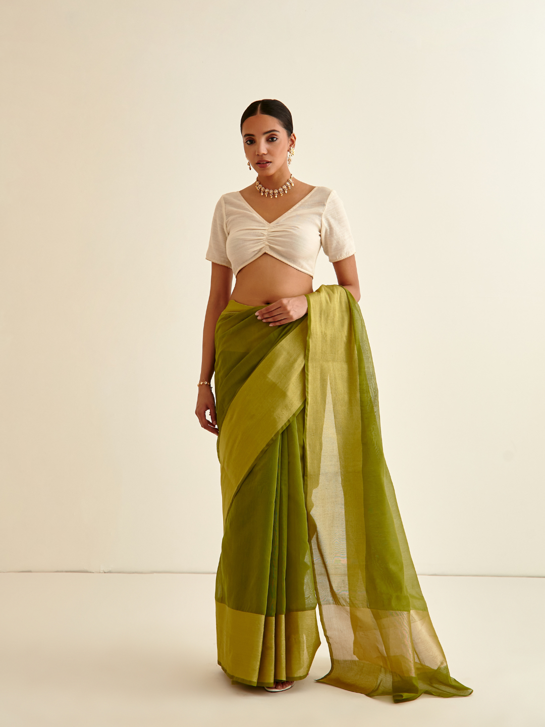 Banarasi Woven sari with contrasting border-Sheen Green