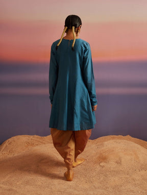 Coral Blue Panelled Banarasi Kurti Set With Tulip Dhoti