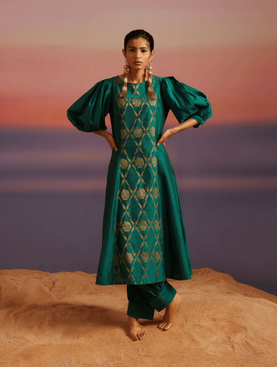 Coral Green Banarasi Boat-Neck Kurta Set With Pants