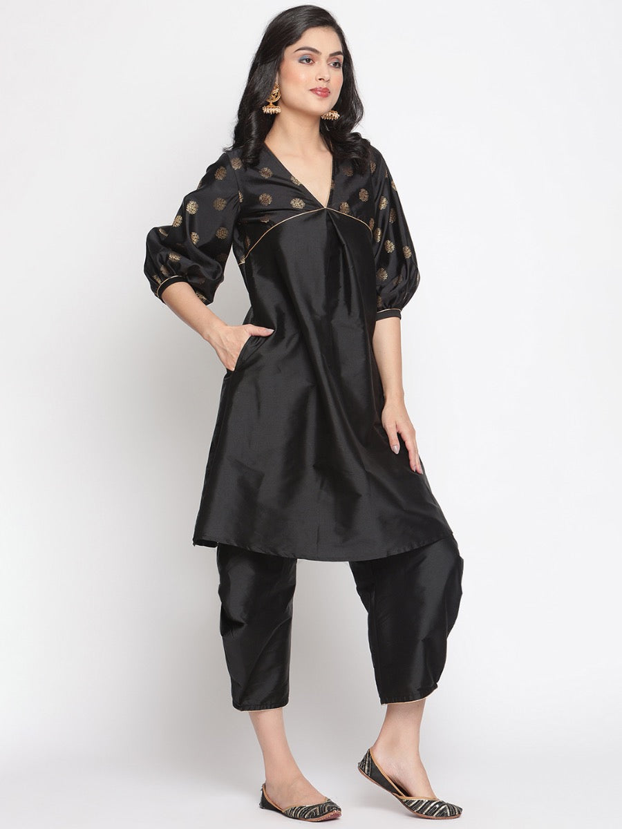 Coral-Black V-Neck Flared Banarasi Kurta