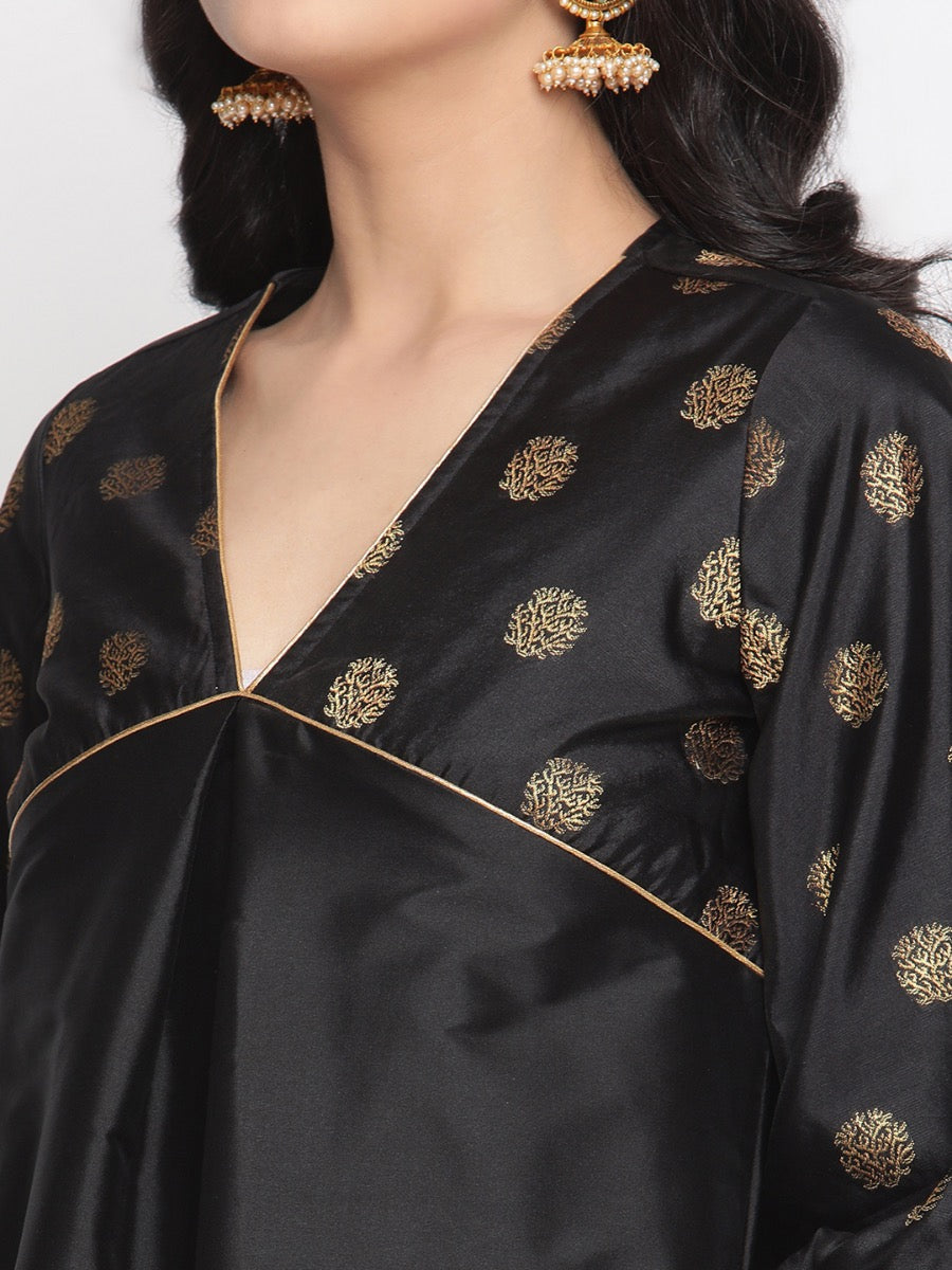 Coral-Black V-Neck Flared Banarasi Kurta