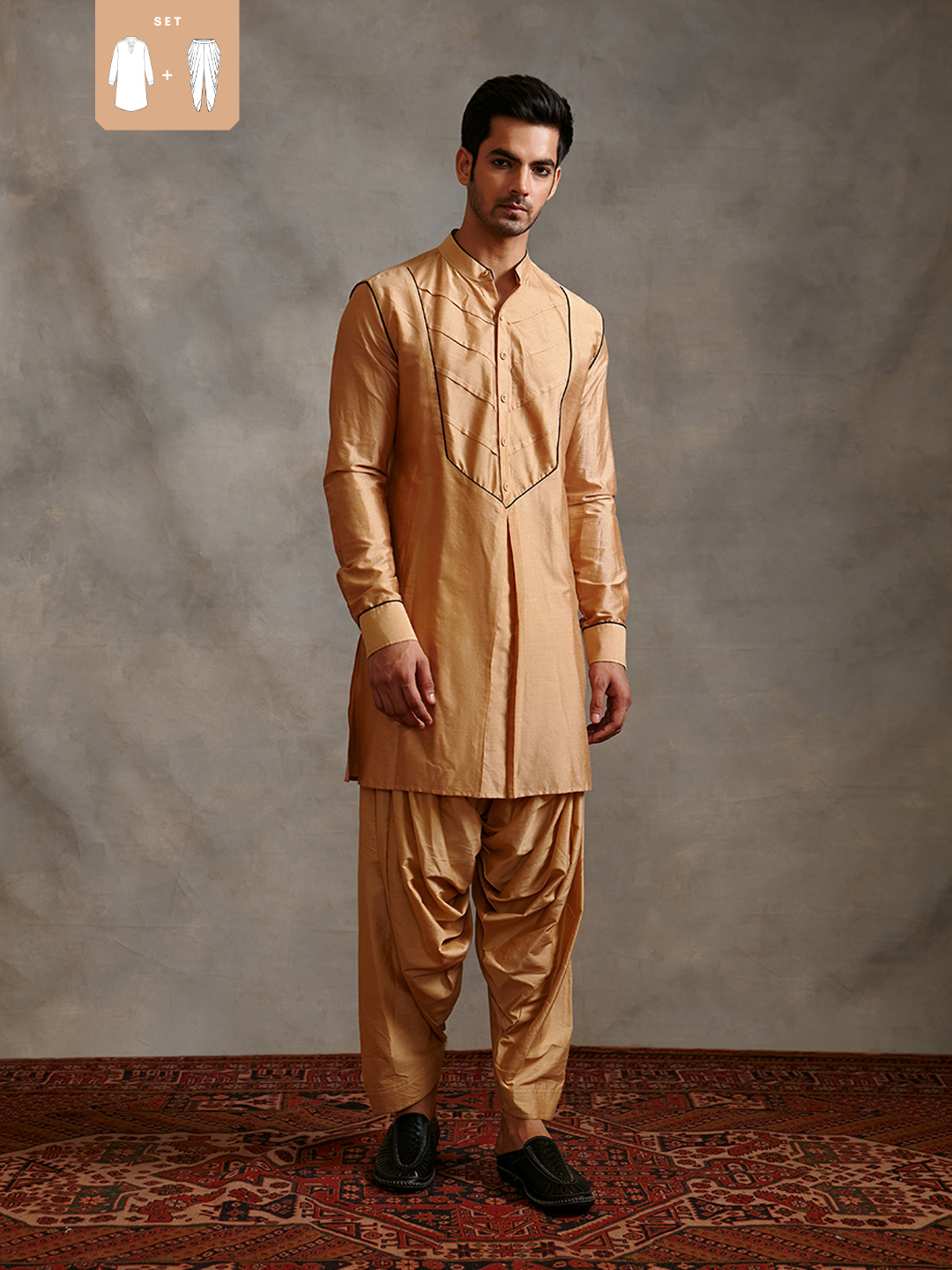 Banarasi kurta Set with contrasting detail - sand beige