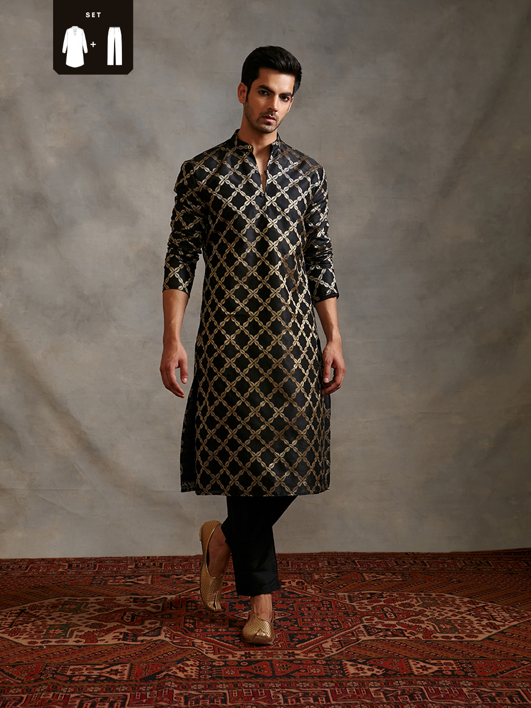 Banarasi zari kurta Set - Metallic black