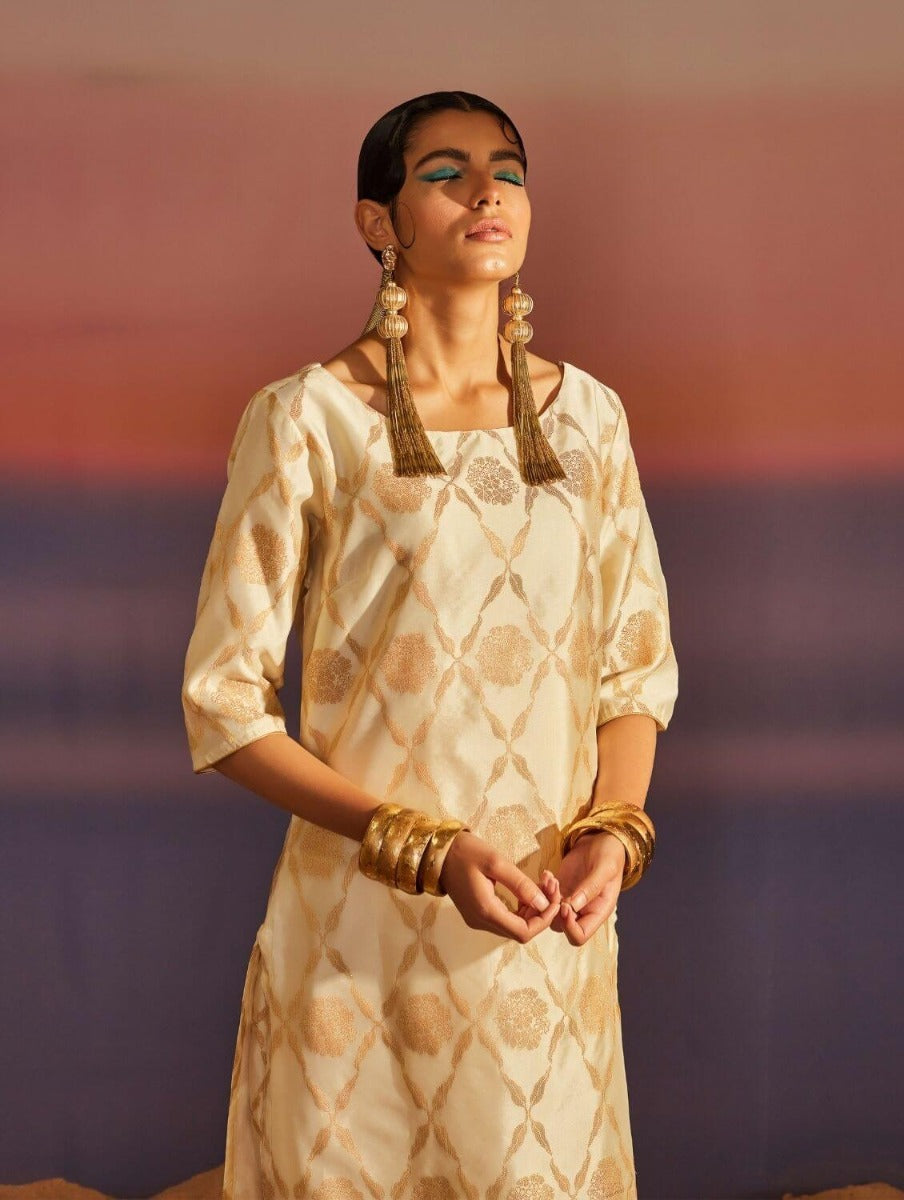 Cloud Cream Banarasi Straight Kurta