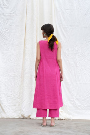 Beetroot-Pink Mangalgiri Cotton Kurta With Pockets