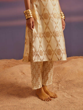Cloud Cream Banarasi Straight Kurta