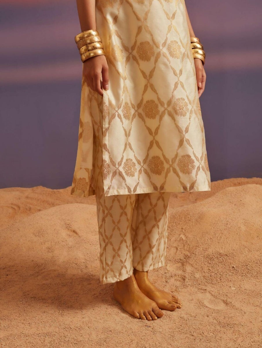 Cloud Cream Banarasi Straight Kurta