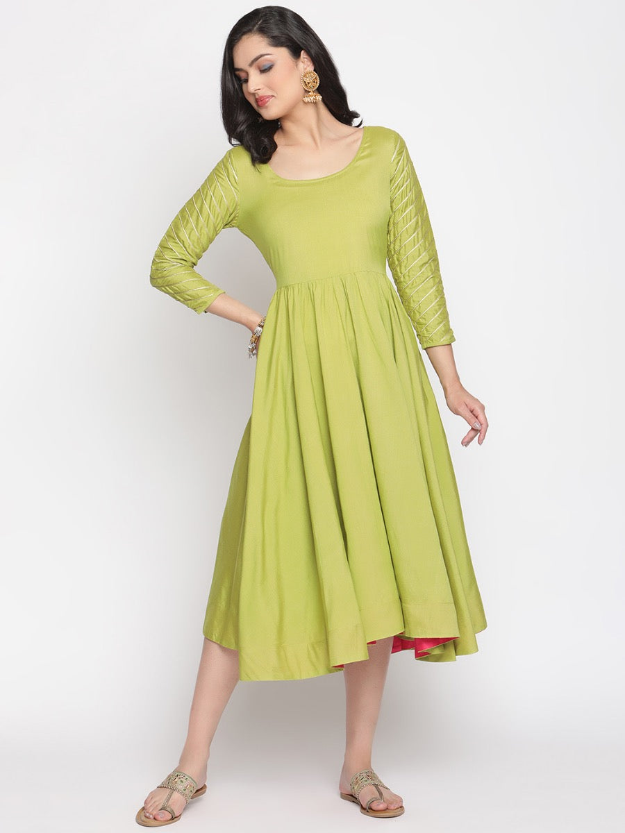 Macaw-Green Scoop Neck Banarasi Dress