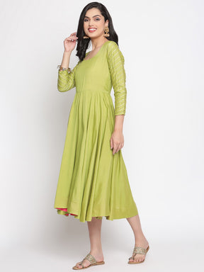 Macaw-Green Scoop Neck Banarasi Dress