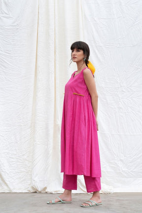 Beetroot-Pink Mangalgiri Cotton Kurta With Pockets