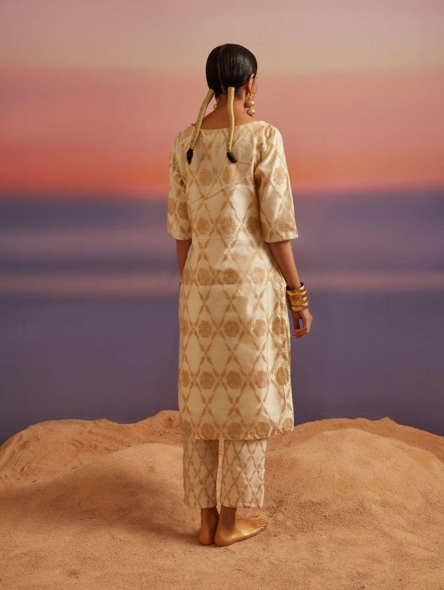 Cloud Cream Banarasi Straight Kurta