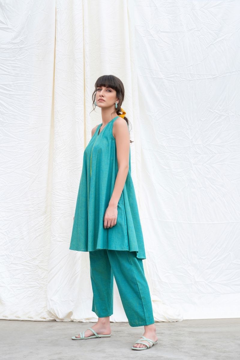 Persian Green Mangalgiri Flared Kurta With Pants