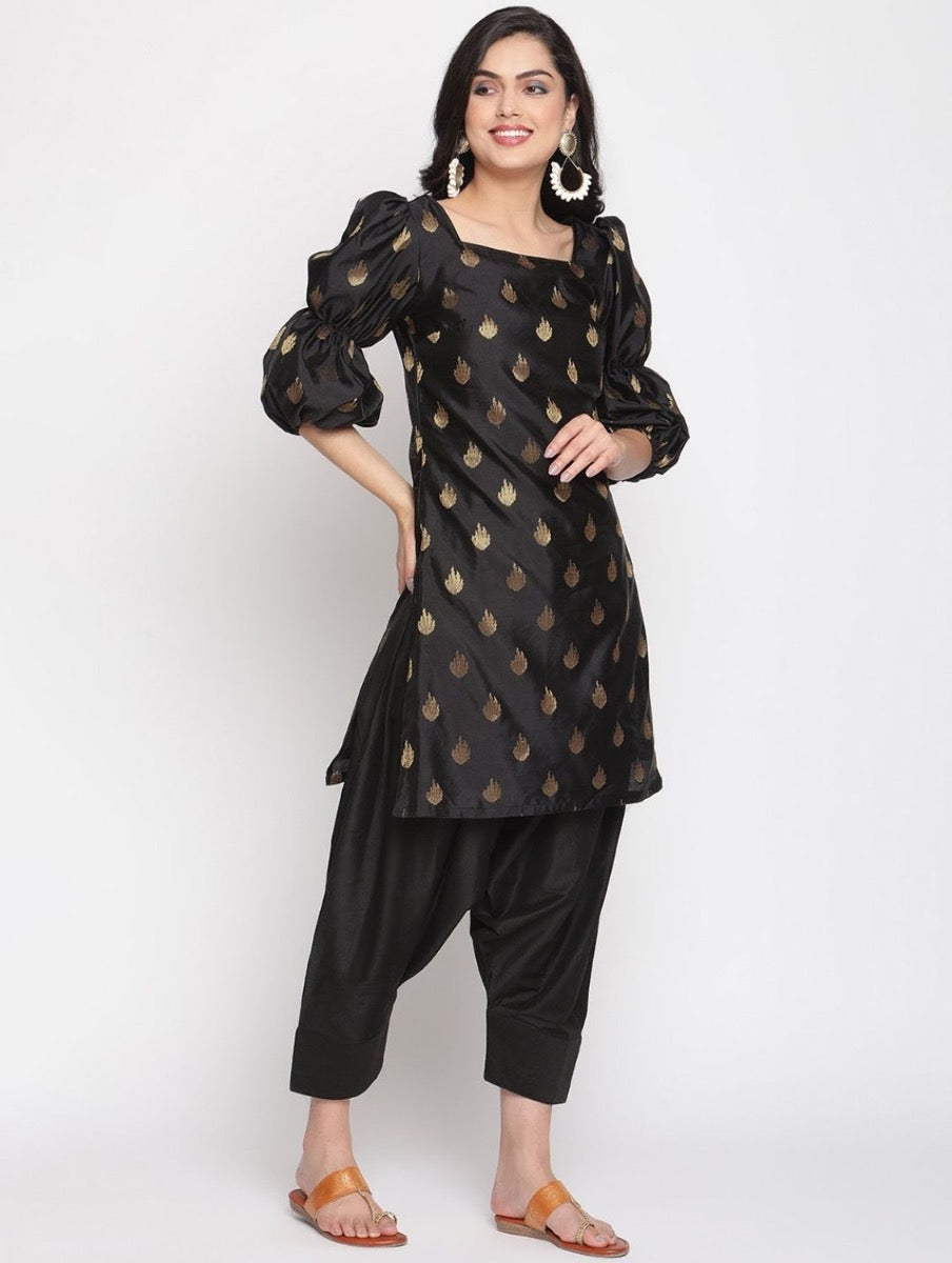 Coral-Black Marie Sleeves Banarasi Kurta