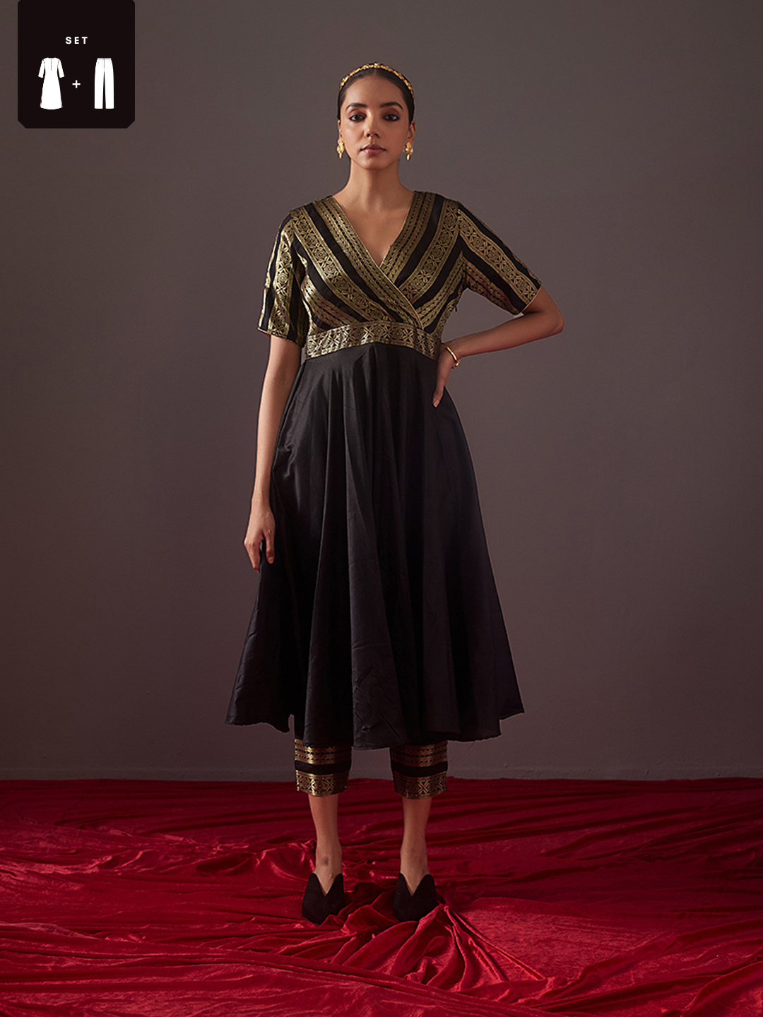 Overlapped zari Banarasi Circular Kurta with pegged pants
