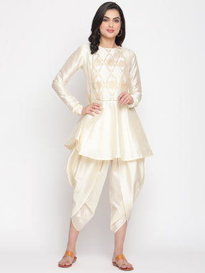 Cloud-Cream Banarasi Kurti with Churidar Sleeves