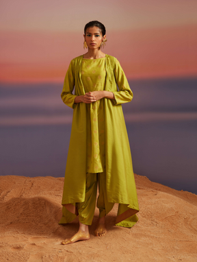 Flared Banarasi Kurta with Sleeveless Jacket
