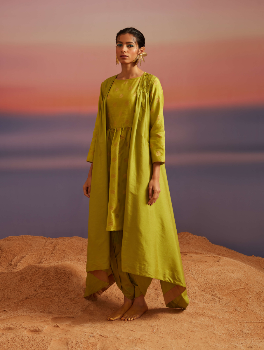 Flared Banarasi Kurta with Sleeveless Jacket
