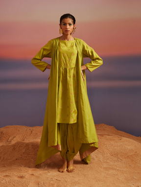 Flared Banarasi Kurta with Sleeveless Jacket