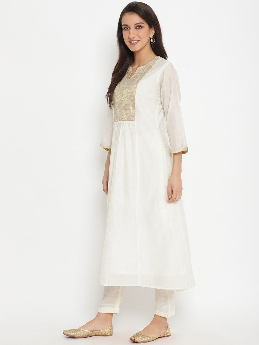 Abhsihti chanderi paneled kurta with zari work yoke