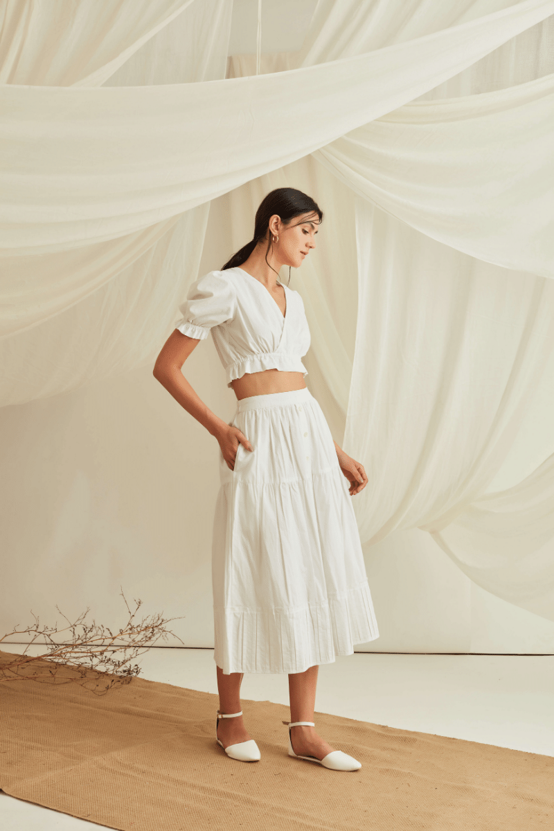 Overlapped puff sleeve crop top with button down pleated hem tiered skirt -Marshmallow White