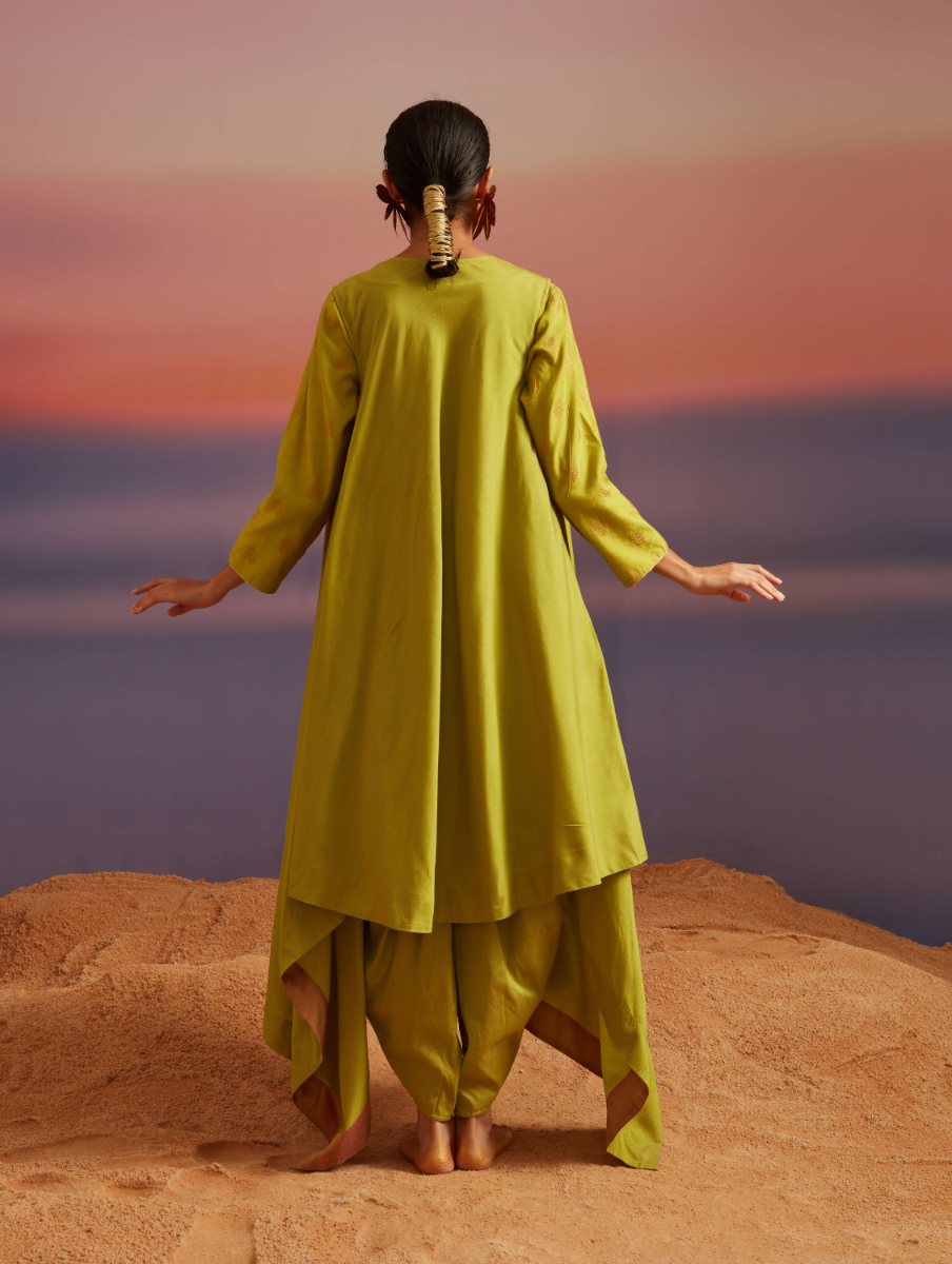 Flared Banarasi Kurta with Sleeveless Jacket