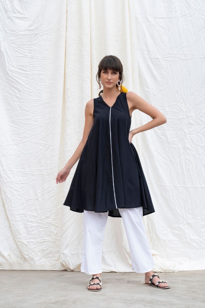 Midnight-Black Mangalgiri Cotton Flared Kurta