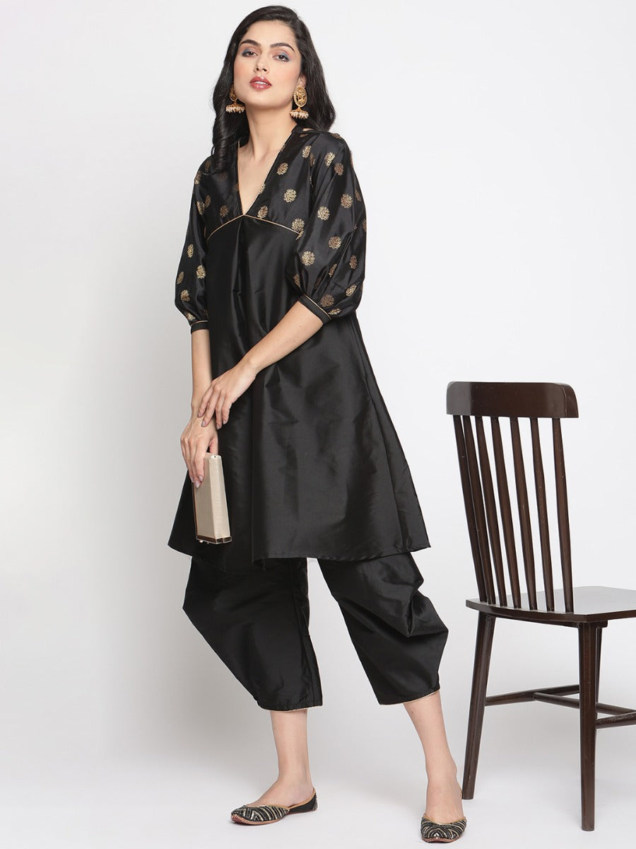 Coral Black Banarasi Pleated Pant