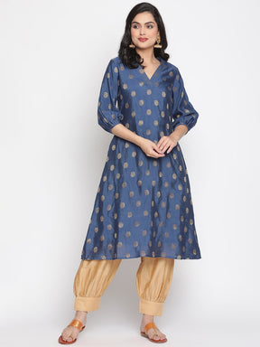Golden Haze Banarasi Pathani Salwar