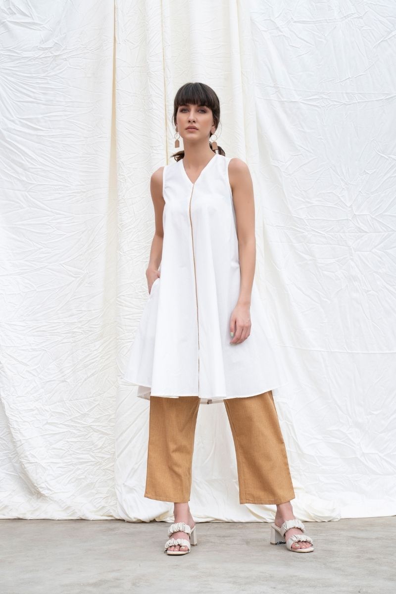 Marshmellow-White Cotton Poplin Flared Kurta