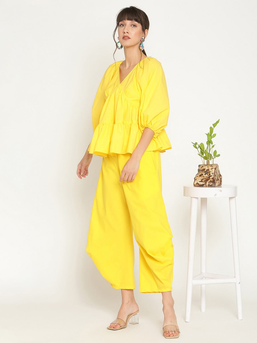 Balloon sleeve tiered cotton poplin top with pleated pants - Sunshine Yellow