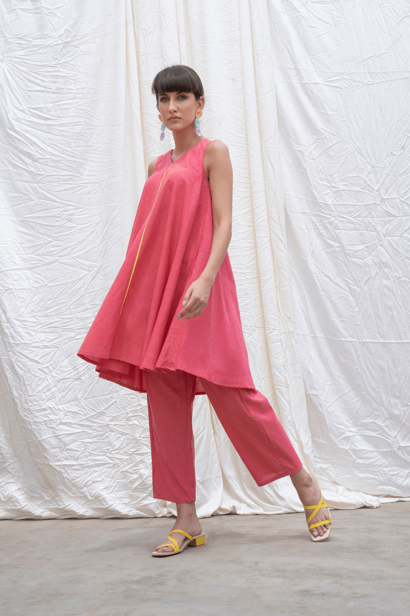 Punch Pink Mangalgiri Flared Kurta With Pants